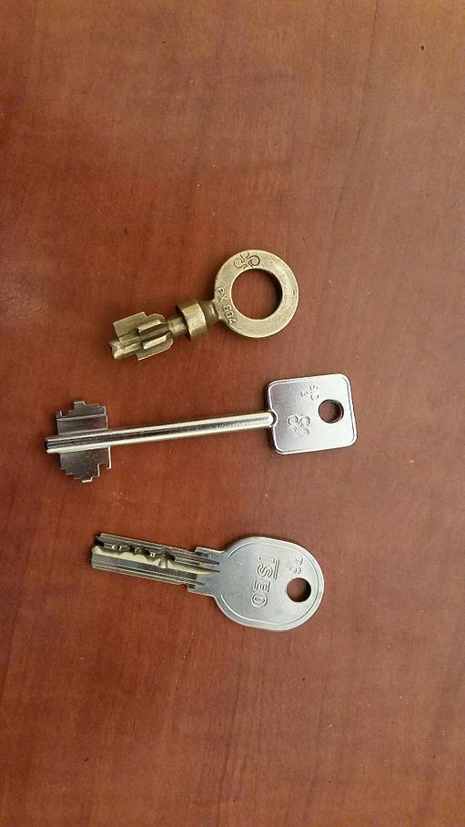 Nos artisans font des dépannages avec des clés demarque de grands fabricants